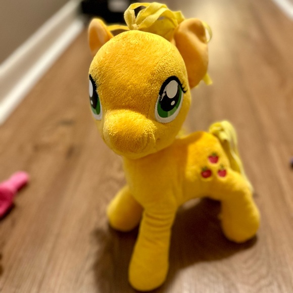 3 HASBRO MY little Pony Plushies 2014 - Picture 2 of 11